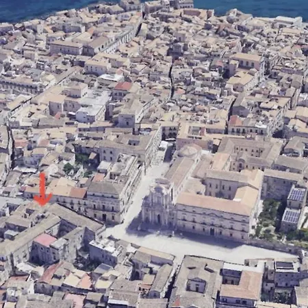 Internouno Al Duomo * Syracuse